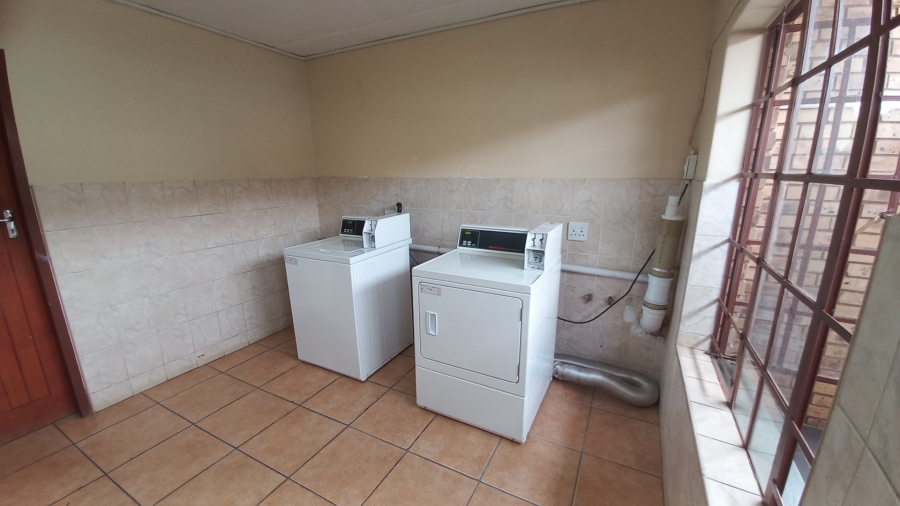 1 Bedroom Property for Sale in Die Bult North West